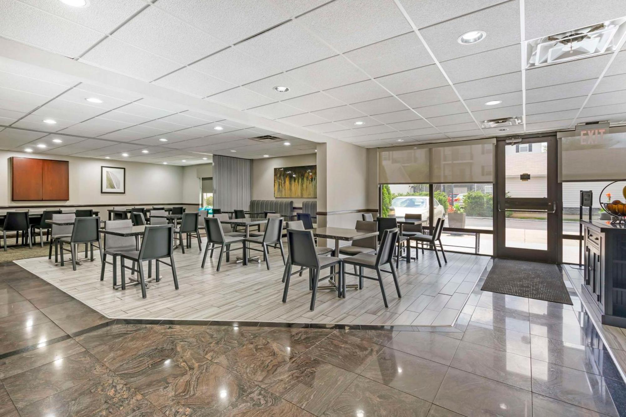 Best Western Suites Columbus Extérieur photo